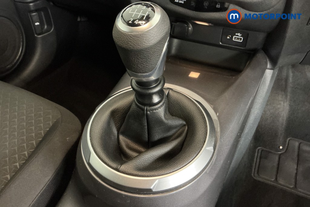 Nissan Juke Acenta Manual Petrol SUV - Stock Number (1576477) - 14th supplementary image