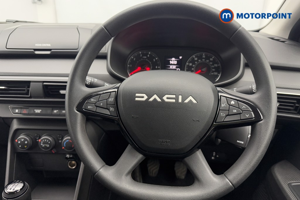 Dacia Sandero Essential Manual Petrol Hatchback - Stock Number (1577257) - 3rd supplementary image