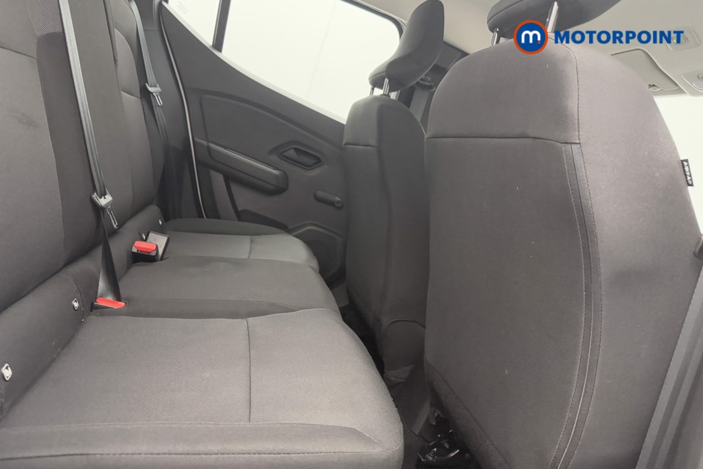 Dacia Sandero Essential Manual Petrol Hatchback - Stock Number (1577257) - 7th supplementary image