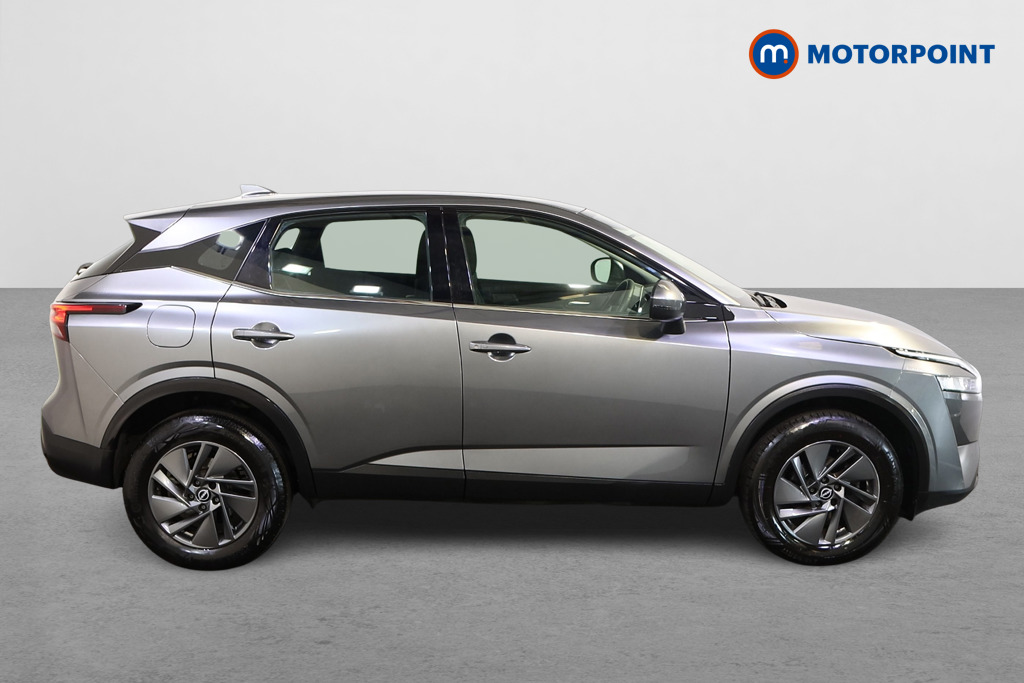Nissan Qashqai Acenta Premium Automatic Petrol SUV - Stock Number (1577525) - Drivers side