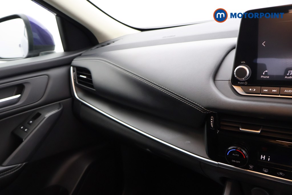 Nissan Qashqai Acenta Premium Manual Petrol SUV - Stock Number (1577536) - 6th supplementary image