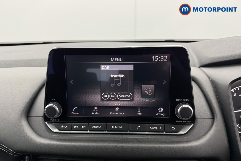 Nissan Qashqai Acenta Premium Automatic Petrol SUV - Stock Number (1577544) - 6th supplementary image
