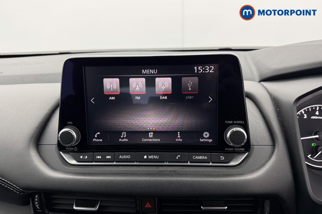 Nissan Qashqai Acenta Premium Automatic Petrol SUV - Stock Number (1577544) - 7th supplementary image