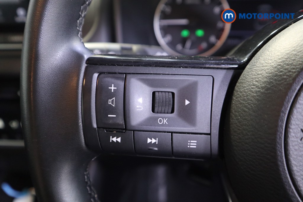 Nissan Qashqai Acenta Premium Manual Petrol SUV - Stock Number (1577559) - 5th supplementary image