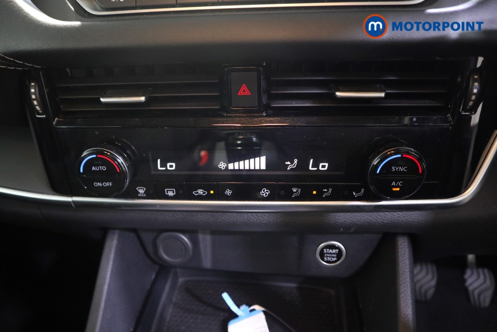 Nissan Qashqai Acenta Premium Manual Petrol SUV - Stock Number (1577559) - 7th supplementary image