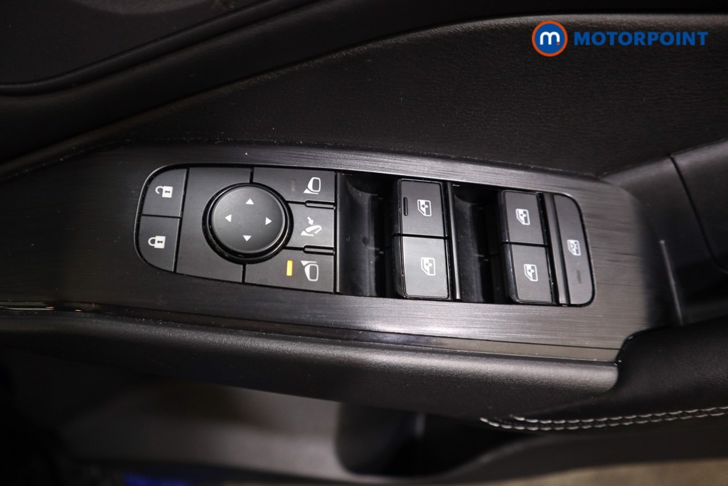 Nissan Qashqai Acenta Premium Manual Petrol SUV - Stock Number (1577559) - 8th supplementary image