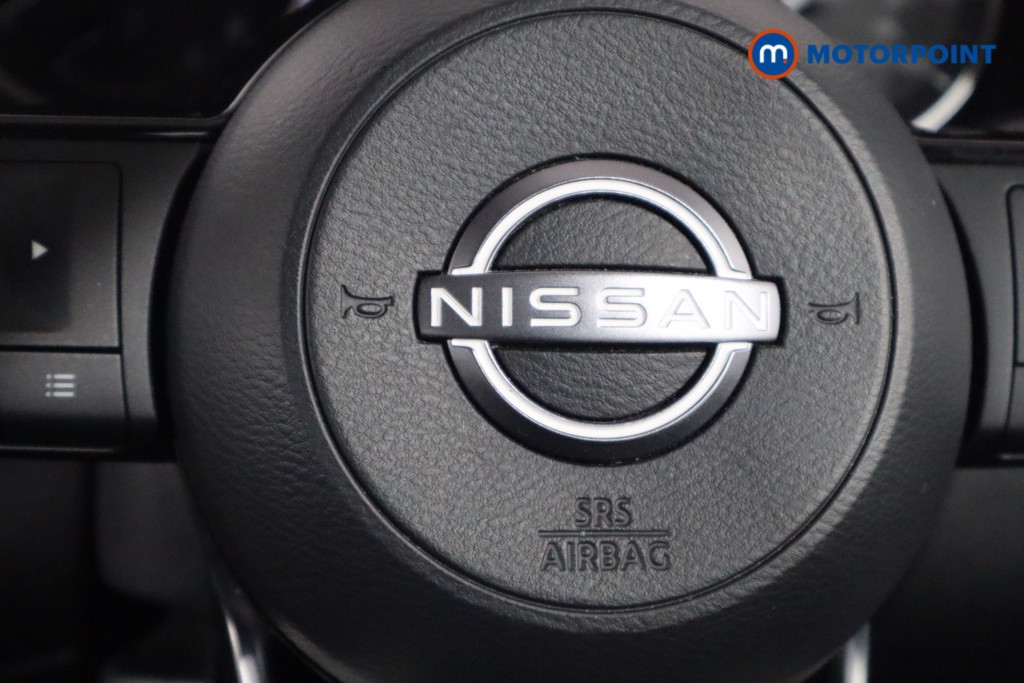 Nissan Qashqai Acenta Premium Manual Petrol SUV - Stock Number (1577561) - 17th supplementary image