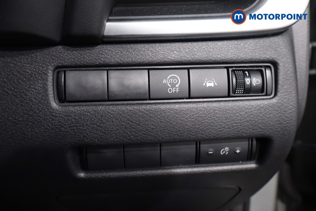 Nissan Qashqai Acenta Premium Manual Petrol SUV - Stock Number (1577561) - 22nd supplementary image