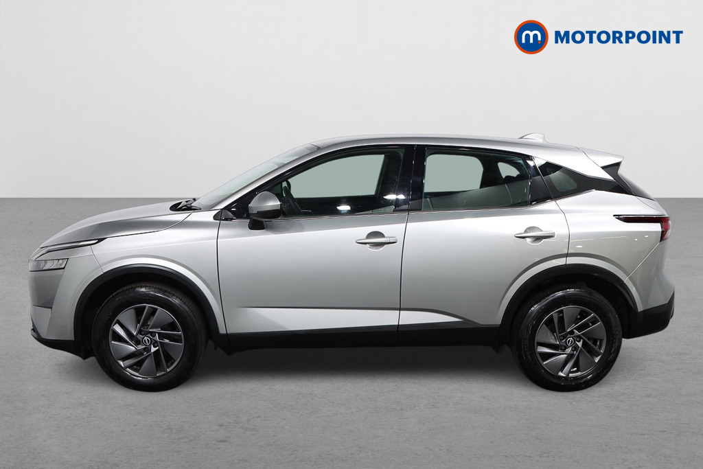 Nissan Qashqai Acenta Premium Manual Petrol SUV - Stock Number (1577561) - Passenger side