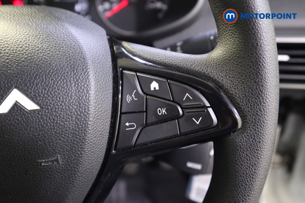 Dacia Jogger Essential Manual Petrol People Carrier - Stock Number (1577639) - 6th supplementary image
