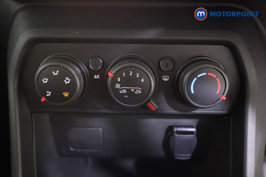Dacia Jogger Essential Manual Petrol People Carrier - Stock Number (1577639) - 7th supplementary image