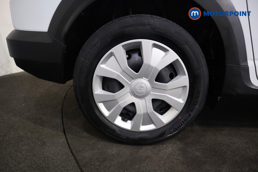 Dacia Jogger Essential Manual Petrol People Carrier - Stock Number (1577639) - 12th supplementary image