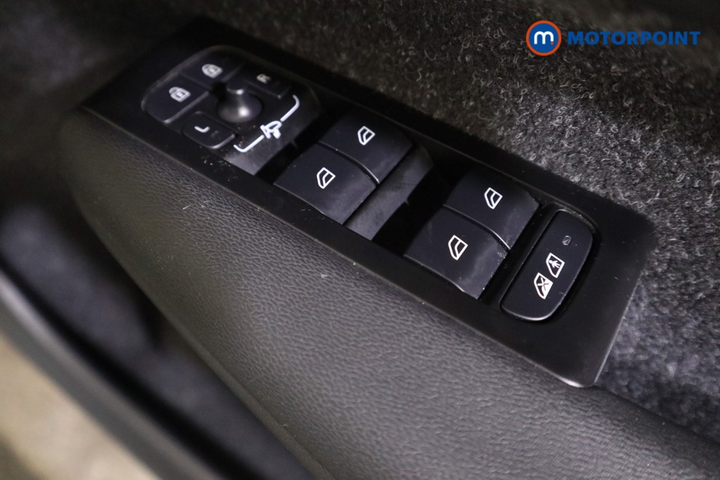 Volvo Xc40 Twin Automatic Electric SUV - Stock Number (1577698) - 10th supplementary image