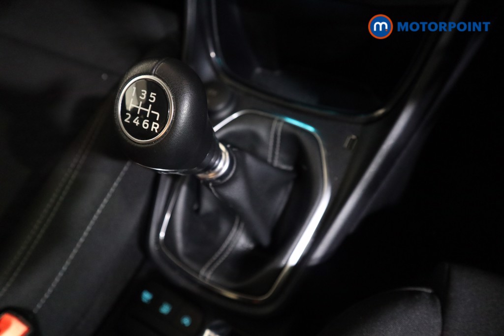 Ford Puma Titanium Manual Petrol-Electric Hybrid SUV - Stock Number (1577807) - 8th supplementary image