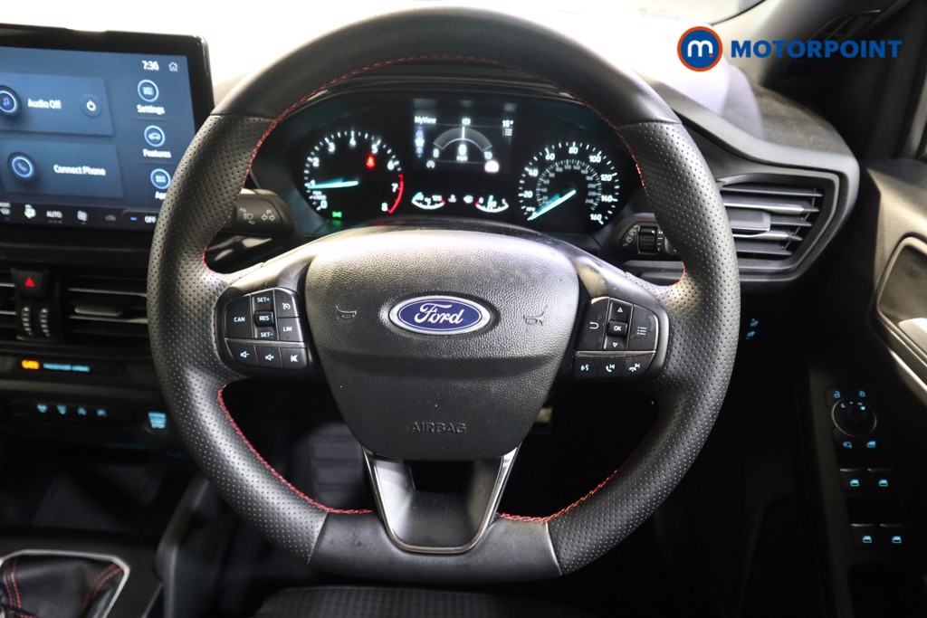 Ford Focus St-Line Edition Manual Petrol-Electric Hybrid Hatchback - Stock Number (1577854) - 2nd supplementary image