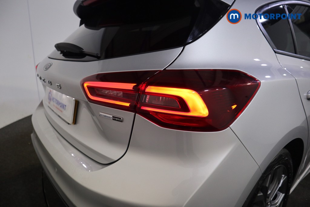 Ford Focus St-Line Edition Manual Petrol-Electric Hybrid Hatchback - Stock Number (1577854) - 20th supplementary image