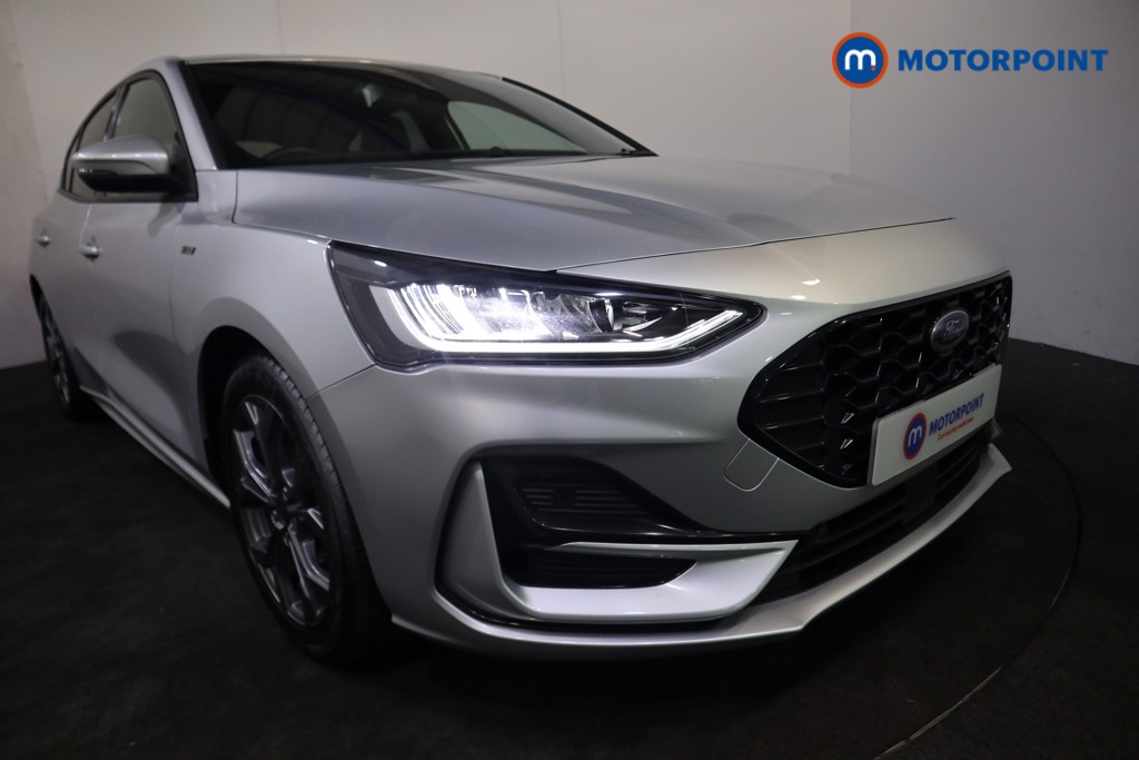 Ford Focus St-Line Edition Manual Petrol-Electric Hybrid Hatchback - Stock Number (1577854) - 25th supplementary image