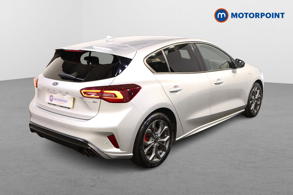 Ford Focus St-Line Edition Manual Petrol-Electric Hybrid Hatchback - Stock Number (1577854) - Drivers side rear corner