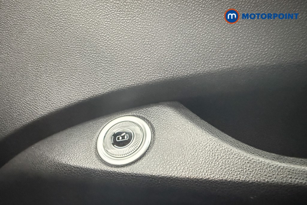 Fiat 500 Icon Automatic Electric Hatchback - Stock Number (1577939) - 15th supplementary image