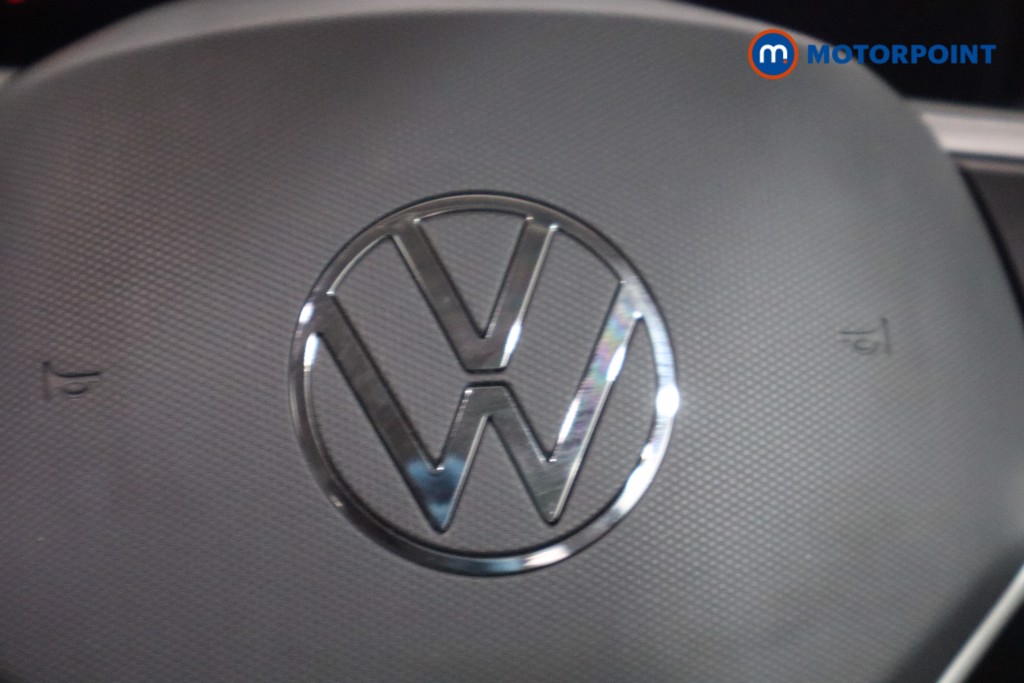 Volkswagen Passat Life Automatic Petrol Plug-In Hybrid Estate - Stock Number (1578090) - 15th supplementary image