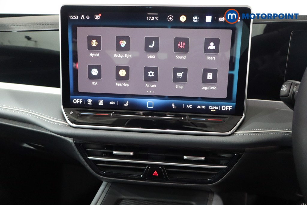 Volkswagen Passat Life Automatic Petrol Plug-In Hybrid Estate - Stock Number (1578090) - 19th supplementary image