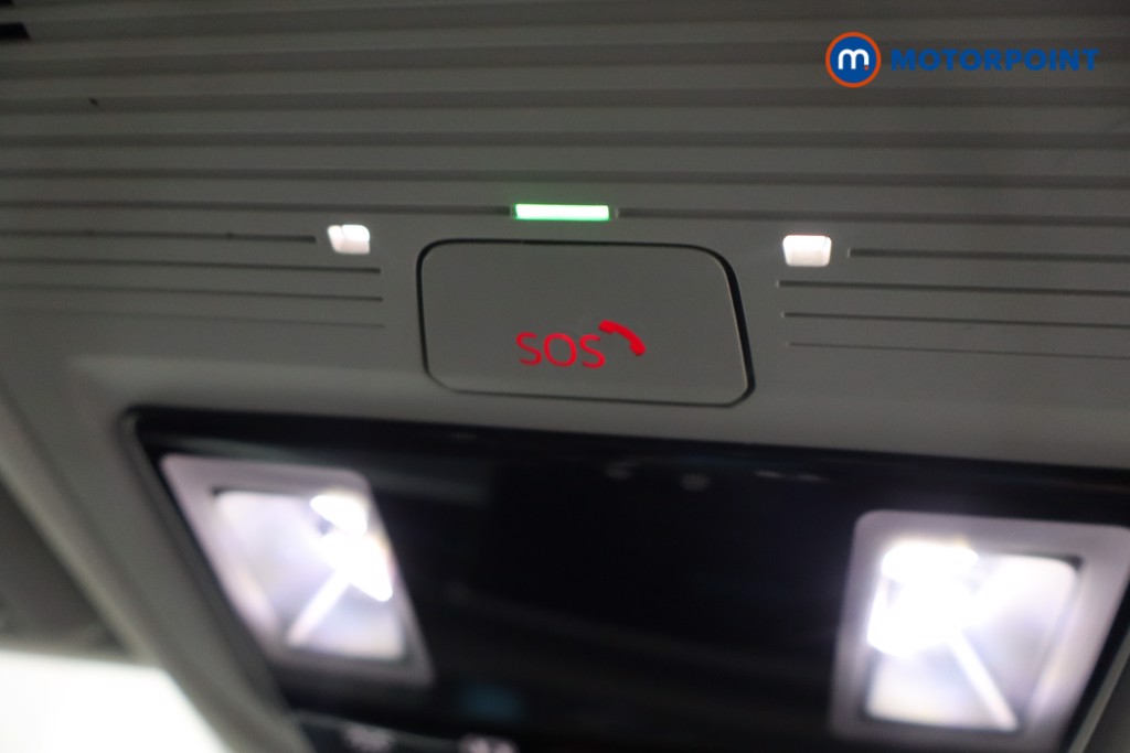 Volkswagen Passat Life Automatic Petrol Plug-In Hybrid Estate - Stock Number (1578090) - 20th supplementary image