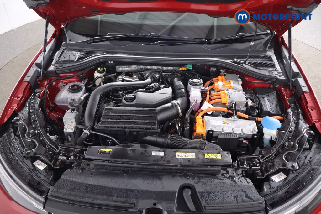 Volkswagen Passat Life Automatic Petrol Plug-In Hybrid Estate - Stock Number (1578090) - 32nd supplementary image