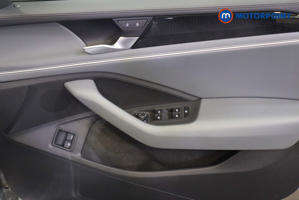 Volkswagen Passat Life Automatic Petrol Plug-In Hybrid Estate - Stock Number (1578104) - 13th supplementary image