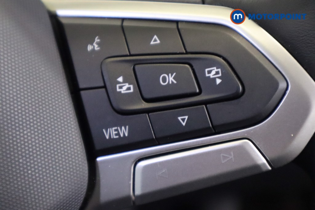 Volkswagen Passat Life Automatic Petrol Plug-In Hybrid Estate - Stock Number (1578104) - 19th supplementary image