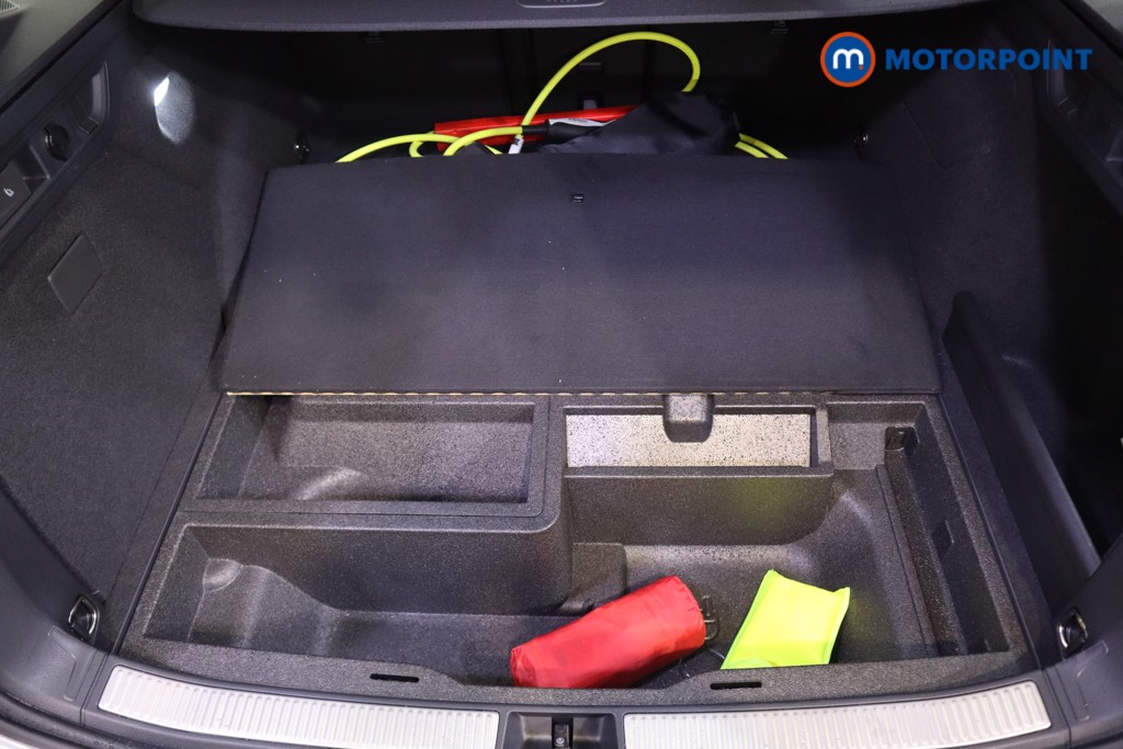 Volkswagen Passat Life Automatic Petrol Plug-In Hybrid Estate - Stock Number (1578104) - 28th supplementary image