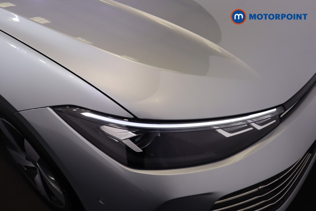 Volkswagen Passat Life Automatic Petrol Plug-In Hybrid Estate - Stock Number (1578104) - 35th supplementary image