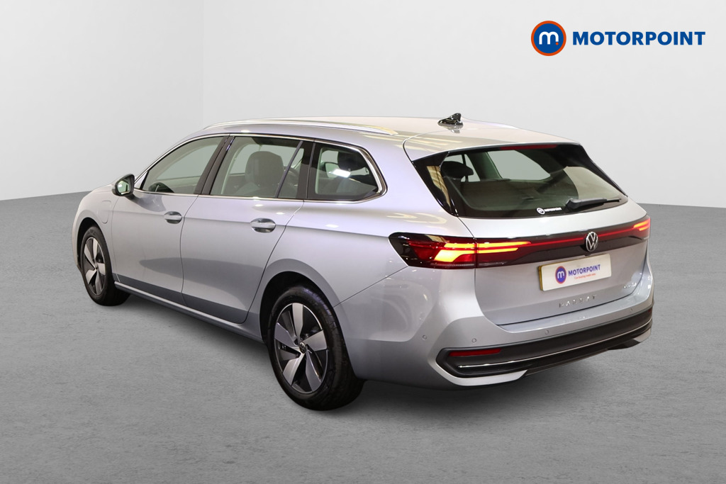 Volkswagen Passat Life Automatic Petrol Plug-In Hybrid Estate - Stock Number (1578104) - Passenger side rear corner