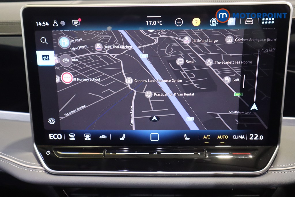 Volkswagen Passat Life Automatic Petrol Plug-In Hybrid Estate - Stock Number (1578109) - 2nd supplementary image
