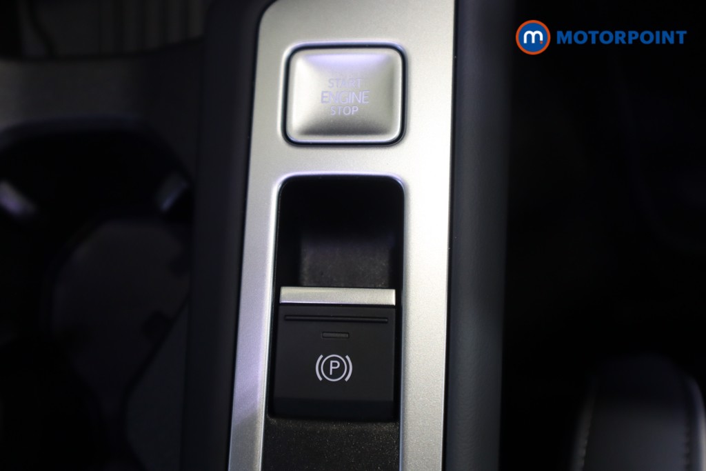 Volkswagen Passat Life Automatic Petrol Plug-In Hybrid Estate - Stock Number (1578109) - 23rd supplementary image