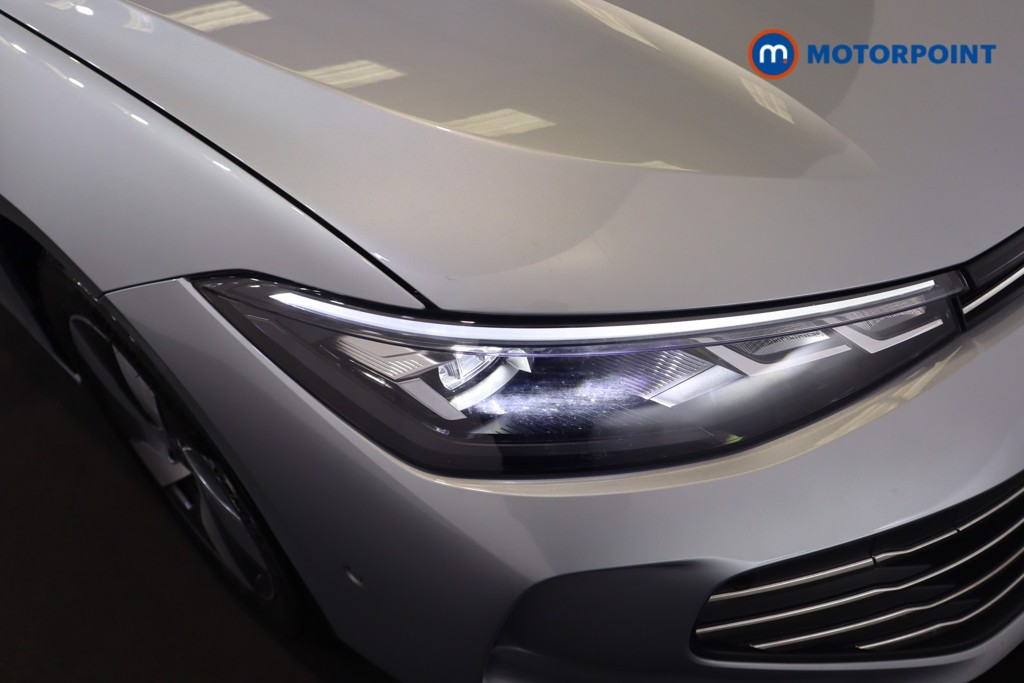 Volkswagen Passat Life Automatic Petrol Plug-In Hybrid Estate - Stock Number (1578109) - 35th supplementary image