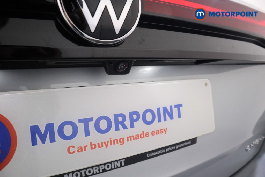 Volkswagen Passat Life Automatic Petrol Plug-In Hybrid Estate - Stock Number (1578121) - 21st supplementary image