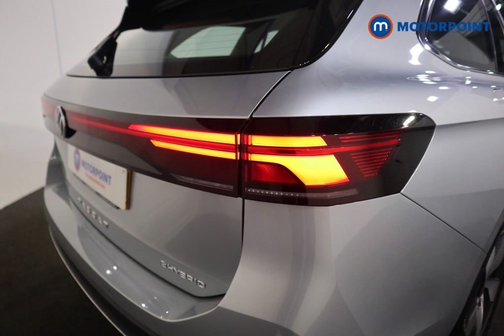 Volkswagen Passat Life Automatic Petrol Plug-In Hybrid Estate - Stock Number (1578121) - 23rd supplementary image