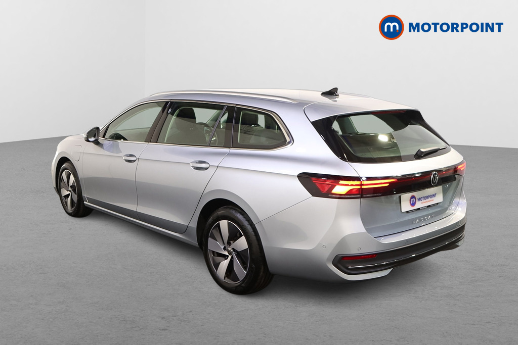 Volkswagen Passat Life Automatic Petrol Plug-In Hybrid Estate - Stock Number (1578121) - Passenger side rear corner