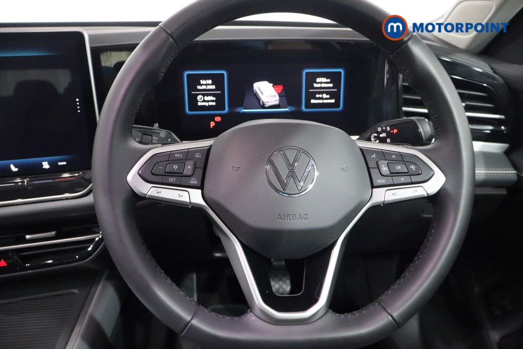 Volkswagen Passat Life Automatic Petrol Plug-In Hybrid Estate - Stock Number (1578157) - 6th supplementary image