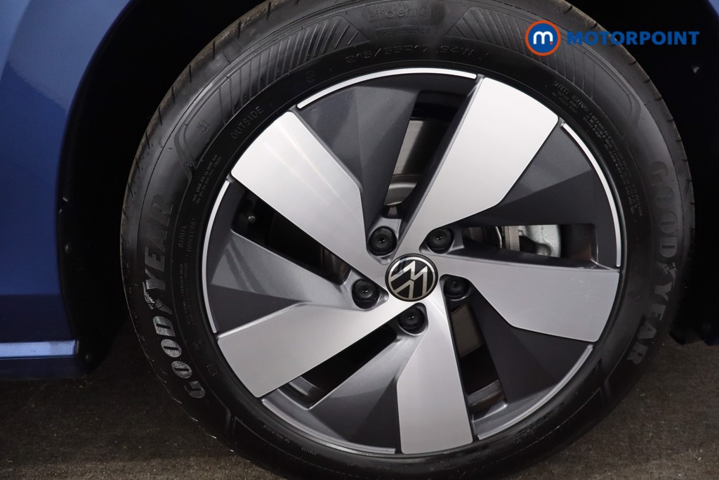 Volkswagen Passat Life Automatic Petrol Plug-In Hybrid Estate - Stock Number (1578157) - 10th supplementary image