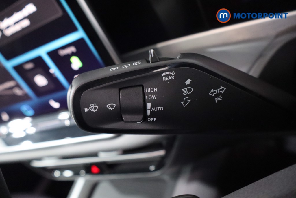 Volkswagen Passat Life Automatic Petrol Plug-In Hybrid Estate - Stock Number (1578157) - 16th supplementary image