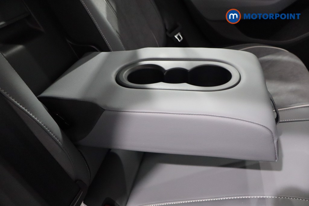 Volkswagen Passat Life Automatic Petrol Plug-In Hybrid Estate - Stock Number (1578157) - 27th supplementary image