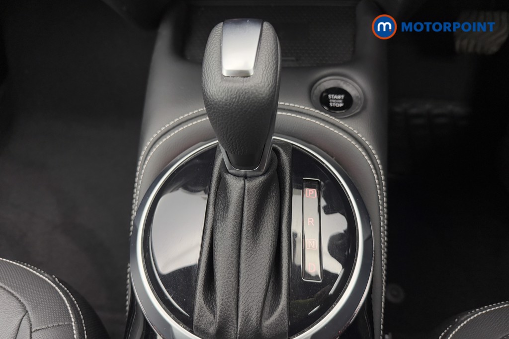 Nissan Juke Tekna Automatic Petrol SUV - Stock Number (1578230) - 7th supplementary image
