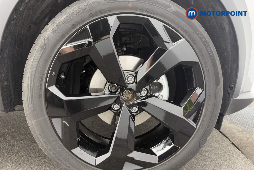 Nissan Juke Tekna Automatic Petrol SUV - Stock Number (1578230) - 11th supplementary image