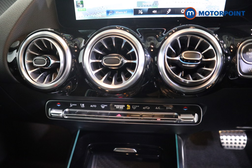 Mercedes-Benz GLA Amg Line Automatic Petrol SUV - Stock Number (1578491) - 7th supplementary image