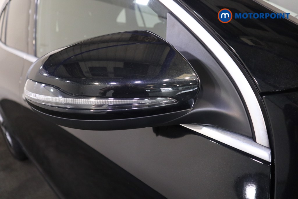 Mercedes-Benz GLA Amg Line Automatic Petrol SUV - Stock Number (1578491) - 23rd supplementary image