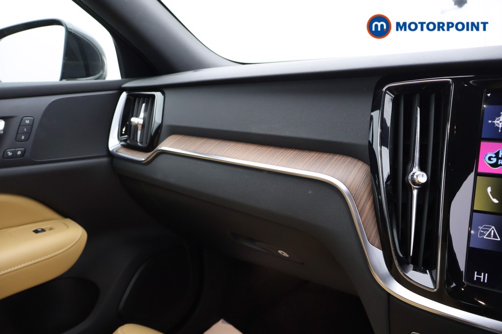 Volvo S60 Inscription Plus Automatic Petrol Saloon - Stock Number (1578621) - 6th supplementary image