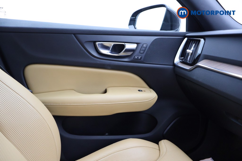 Volvo S60 Inscription Plus Automatic Petrol Saloon - Stock Number (1578621) - 7th supplementary image