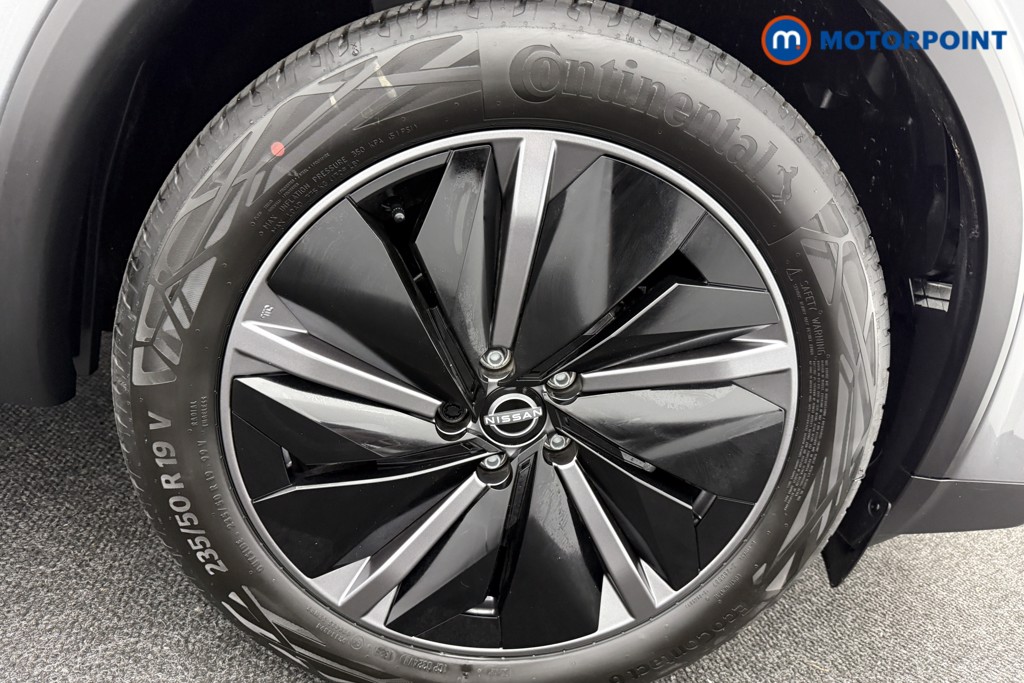 Nissan Qashqai Tekna Automatic Petrol SUV - Stock Number (1579119) - 35th supplementary image