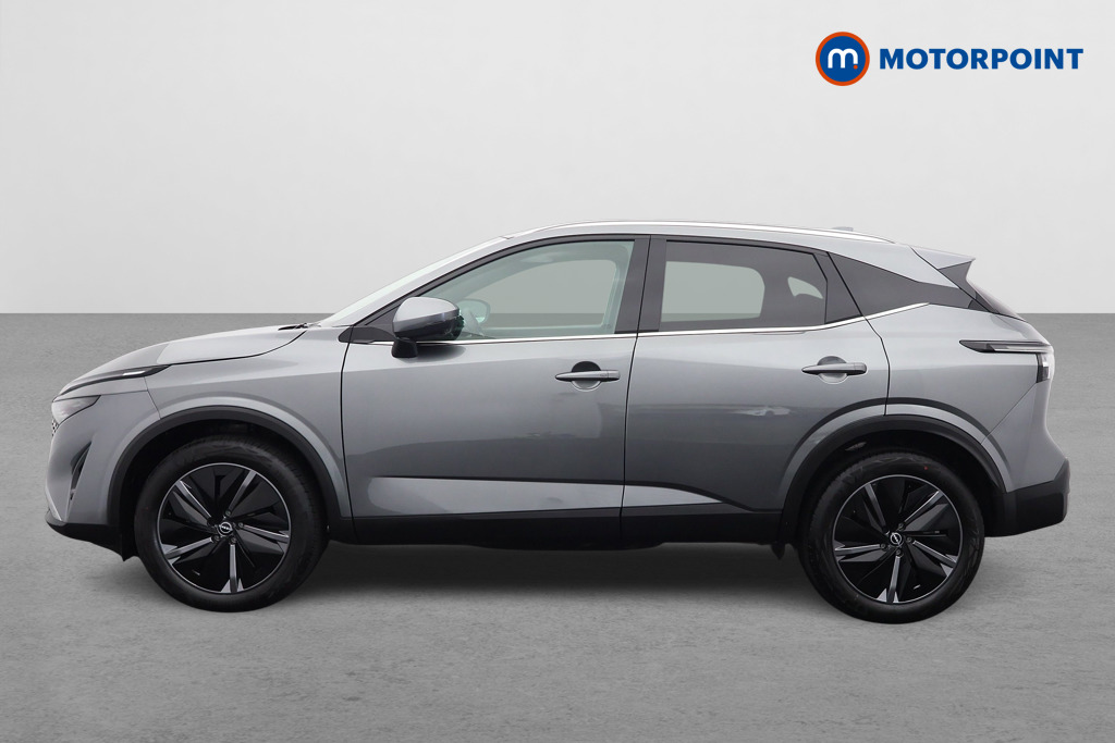 Nissan Qashqai Tekna Automatic Petrol SUV - Stock Number (1579119) - Passenger side